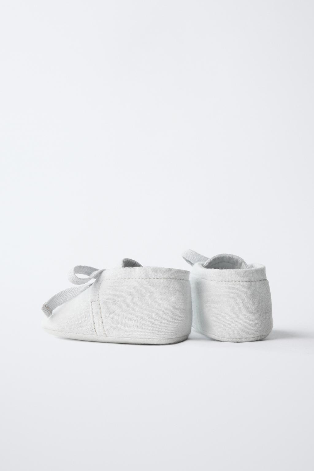 Ботинки на бантовой шнуровке