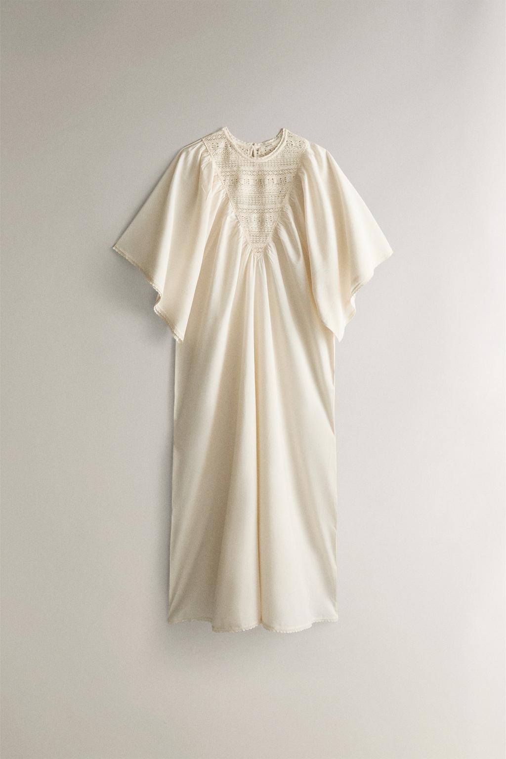 Ночная сорочка с кружевной отделкой на рукавах