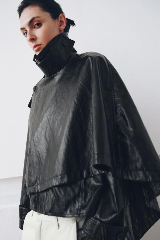 КУРТКА ИЗ ИСКУССТВЕННОЙ КОЖИ С ШАРФОМ — ZW COLLECTION