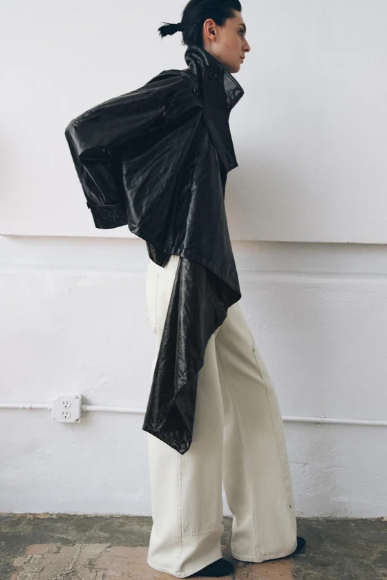 КУРТКА ИЗ ИСКУССТВЕННОЙ КОЖИ С ШАРФОМ — ZW COLLECTION