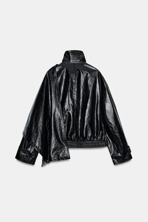 КУРТКА ИЗ ИСКУССТВЕННОЙ КОЖИ С ШАРФОМ — ZW COLLECTION