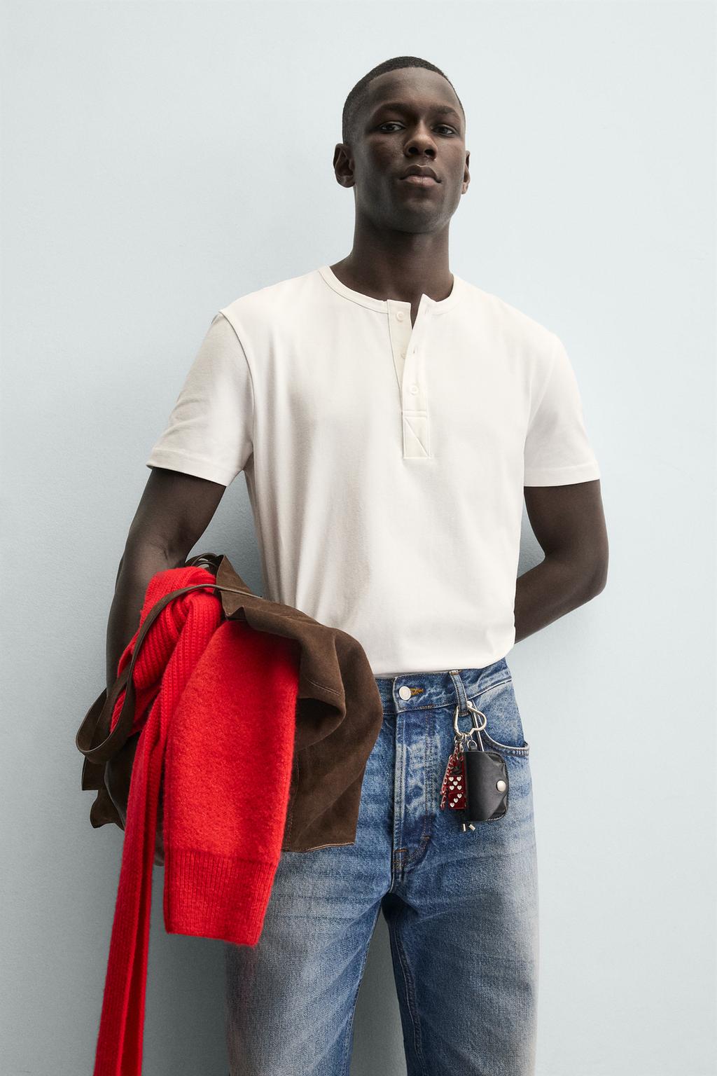 ФУТБОЛКА С ВОРОТНИКОМ НА ПУГОВИЦАХ