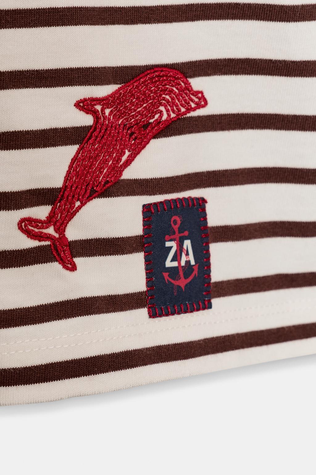 ФУТБОЛКА В ПОЛОСКУ С ВЫШИВКОЙ