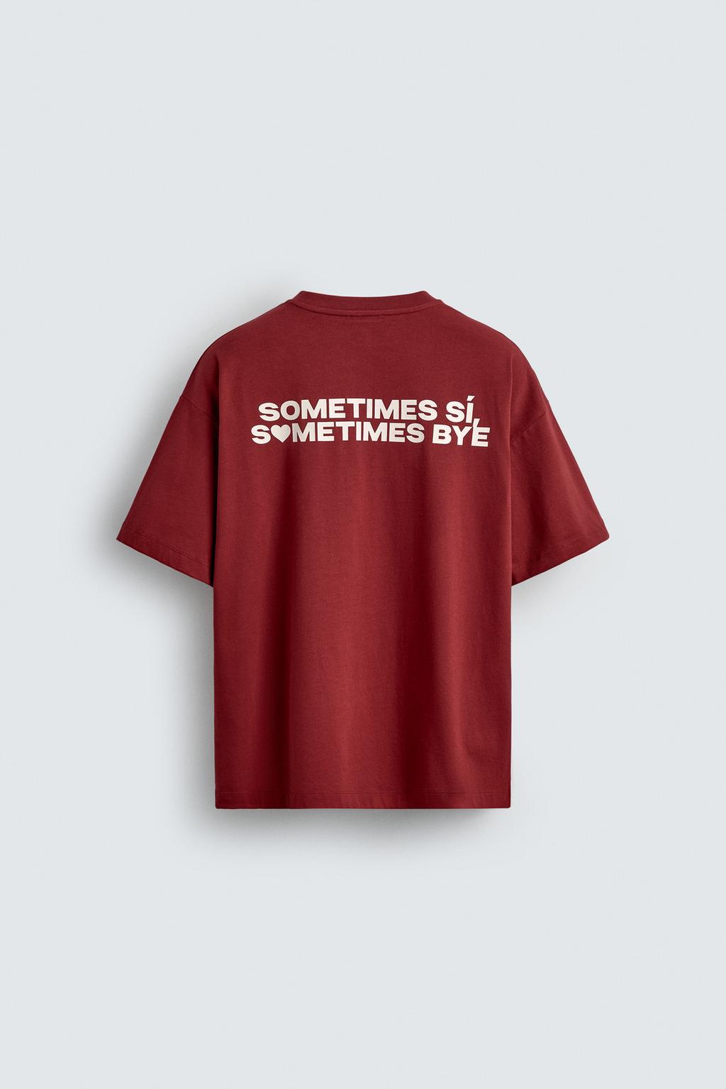 ФУТБОЛКА СО ВШИТЫМ КАРМАНОМ И НАДПИСЬЮ