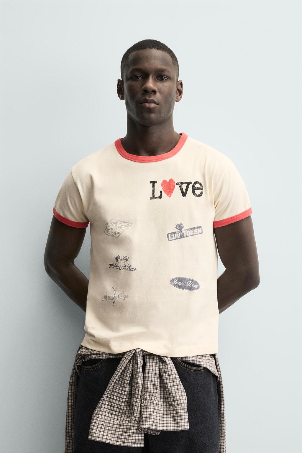 ФУТБОЛКА В РУБЧИК С КОНТРАСТНЫМ СЕРДЦЕМ