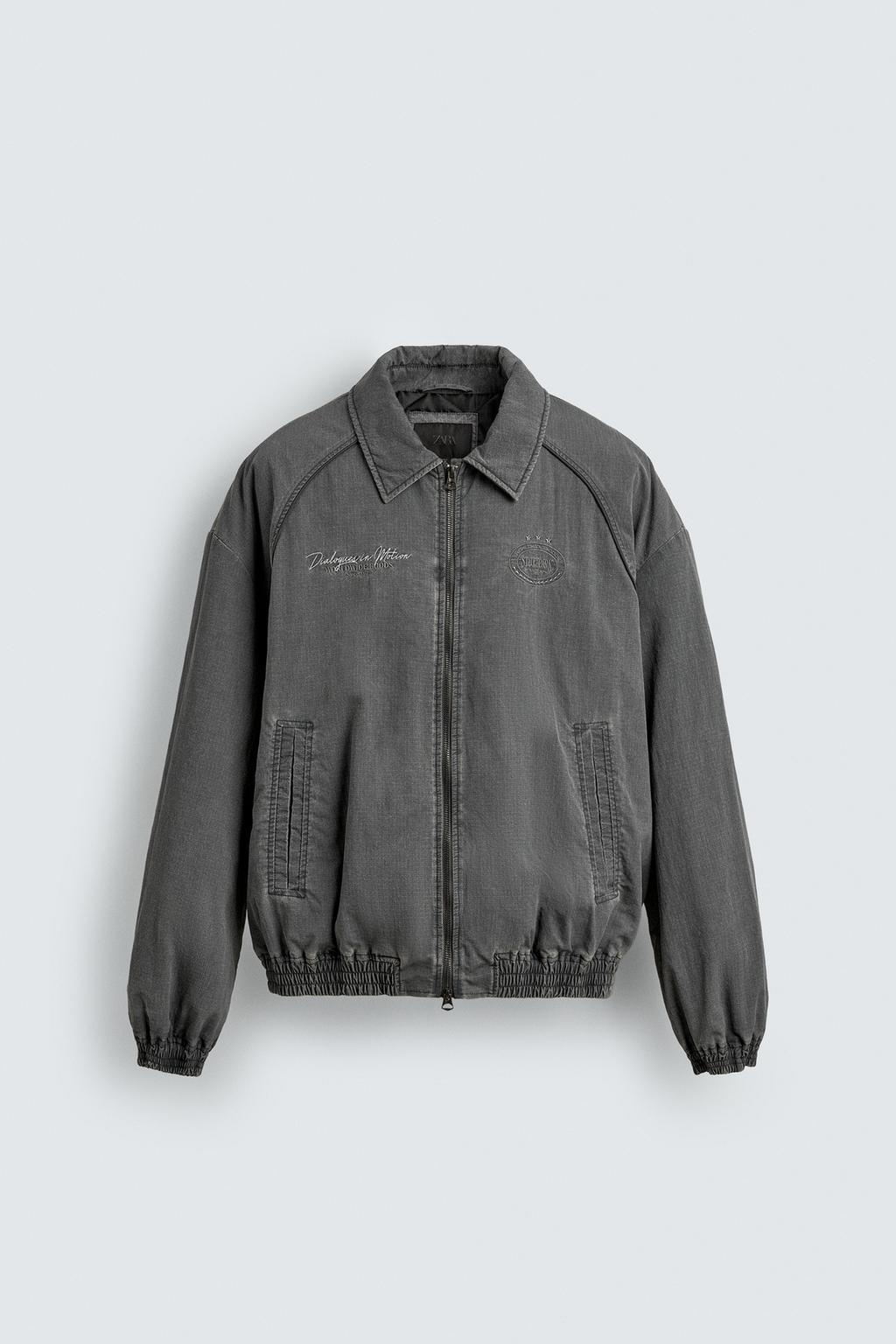 УТЕПЛЕННАЯ КУРТКА С РЕЛЬЕФНОЙ ТКАНЬЮ