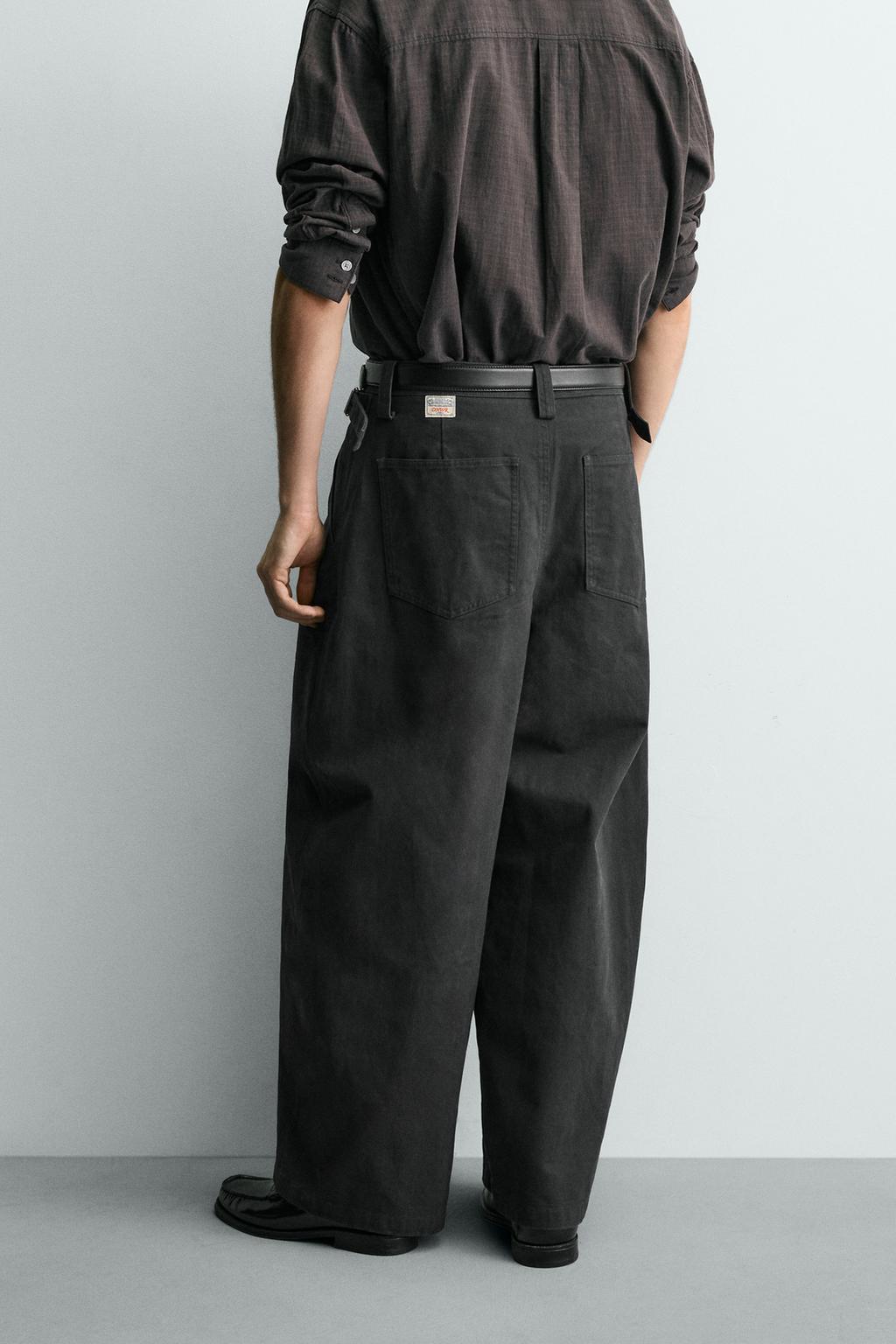 БРЮКИ RELAXED FIT С ИЗМЕНЕННОЙ ЛИНИЕЙ ШВА