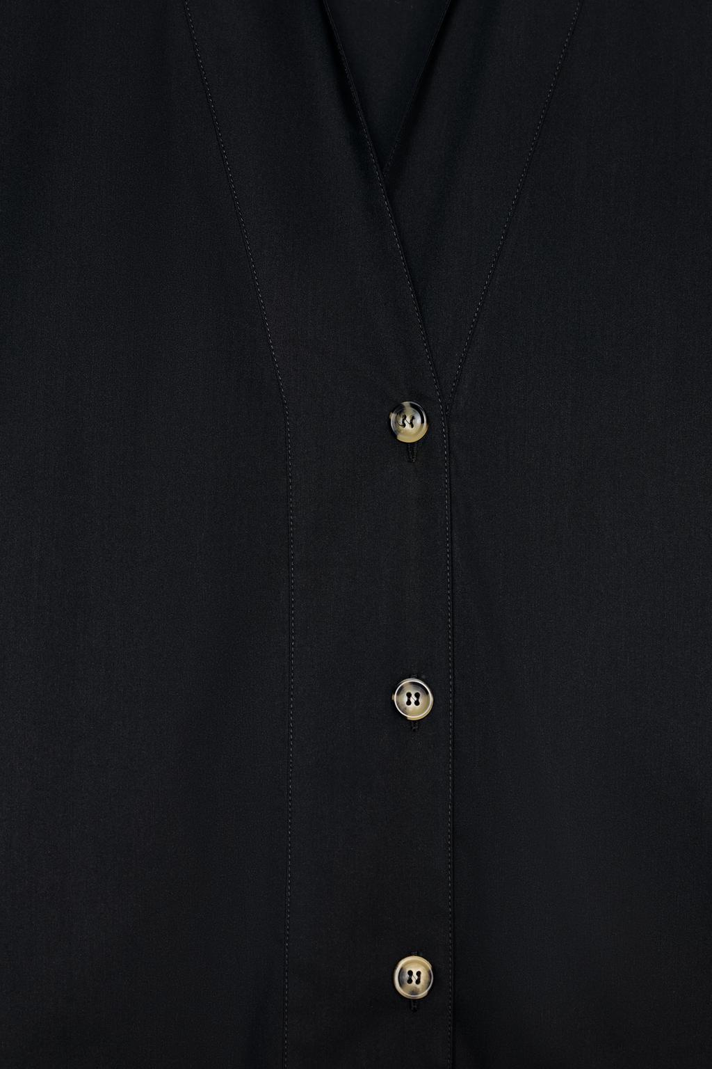 РУБАШКА ИЗ ПОПЛИНА С V-ОБРАЗНЫМ ВЫРЕЗОМ