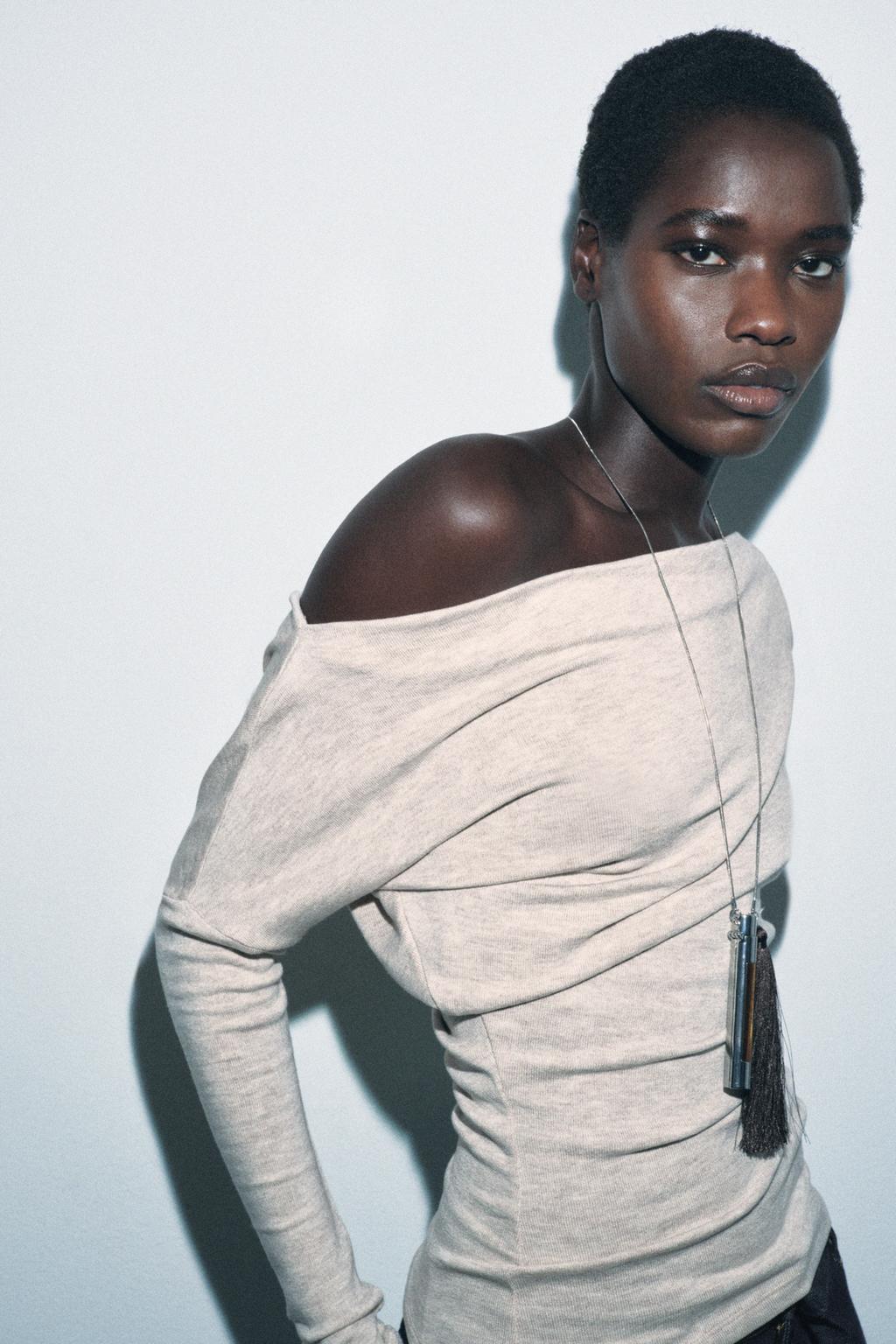 ТОП АСИММЕТРИЧНОГО КРОЯ ИЗ МЯГКОЙ ТКАНИ