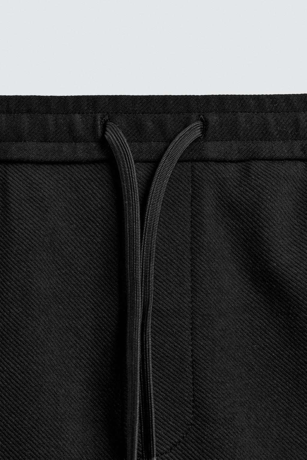 Комфортабельные текстурированные бермуды