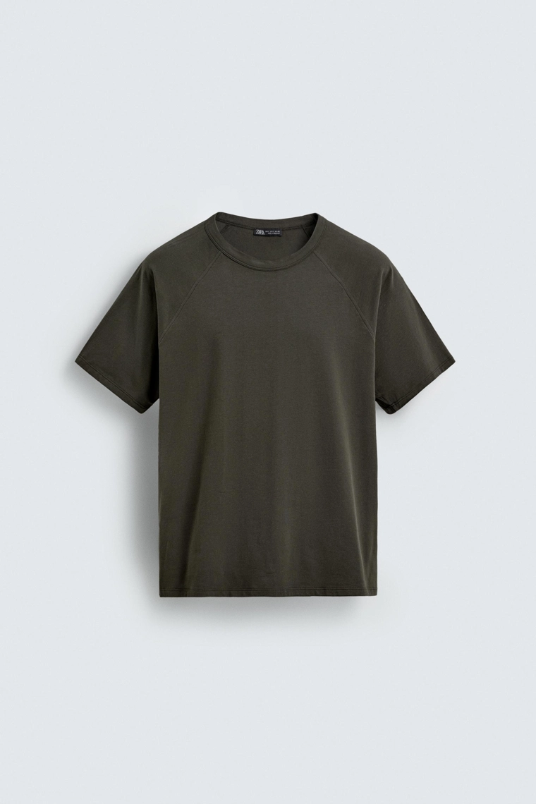 ФУТБОЛКА RELAXED FIT ИЗ ЛЕГКОЙ ТКАНИ