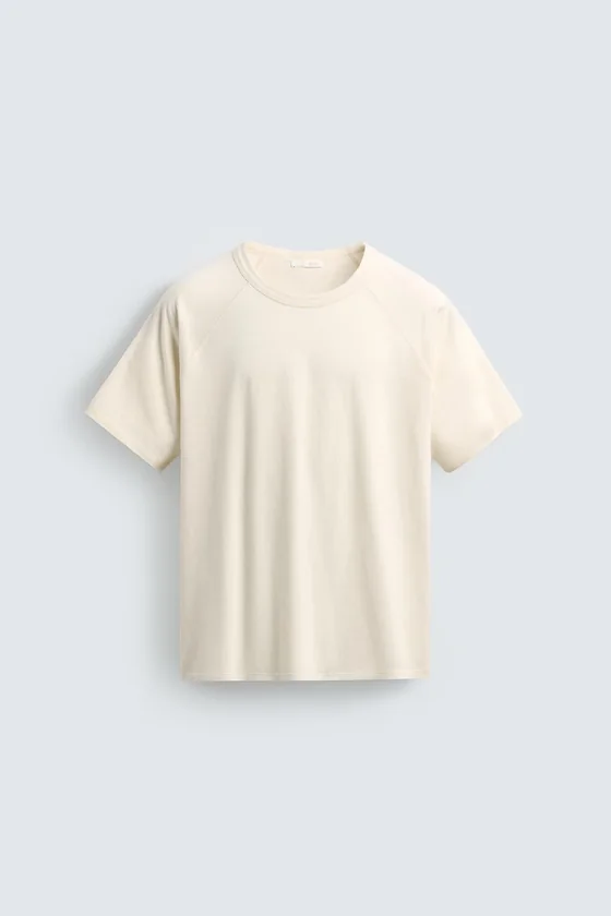 ФУТБОЛКА RELAXED FIT ИЗ ЛЕГКОЙ ТКАНИ
