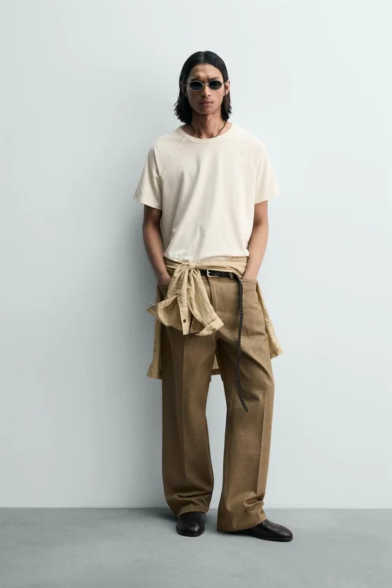 ФУТБОЛКА RELAXED FIT ИЗ ЛЕГКОЙ ТКАНИ