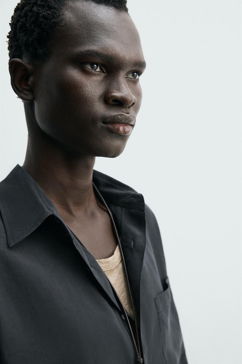 Рубашка свободного покроя из мягкой ткани