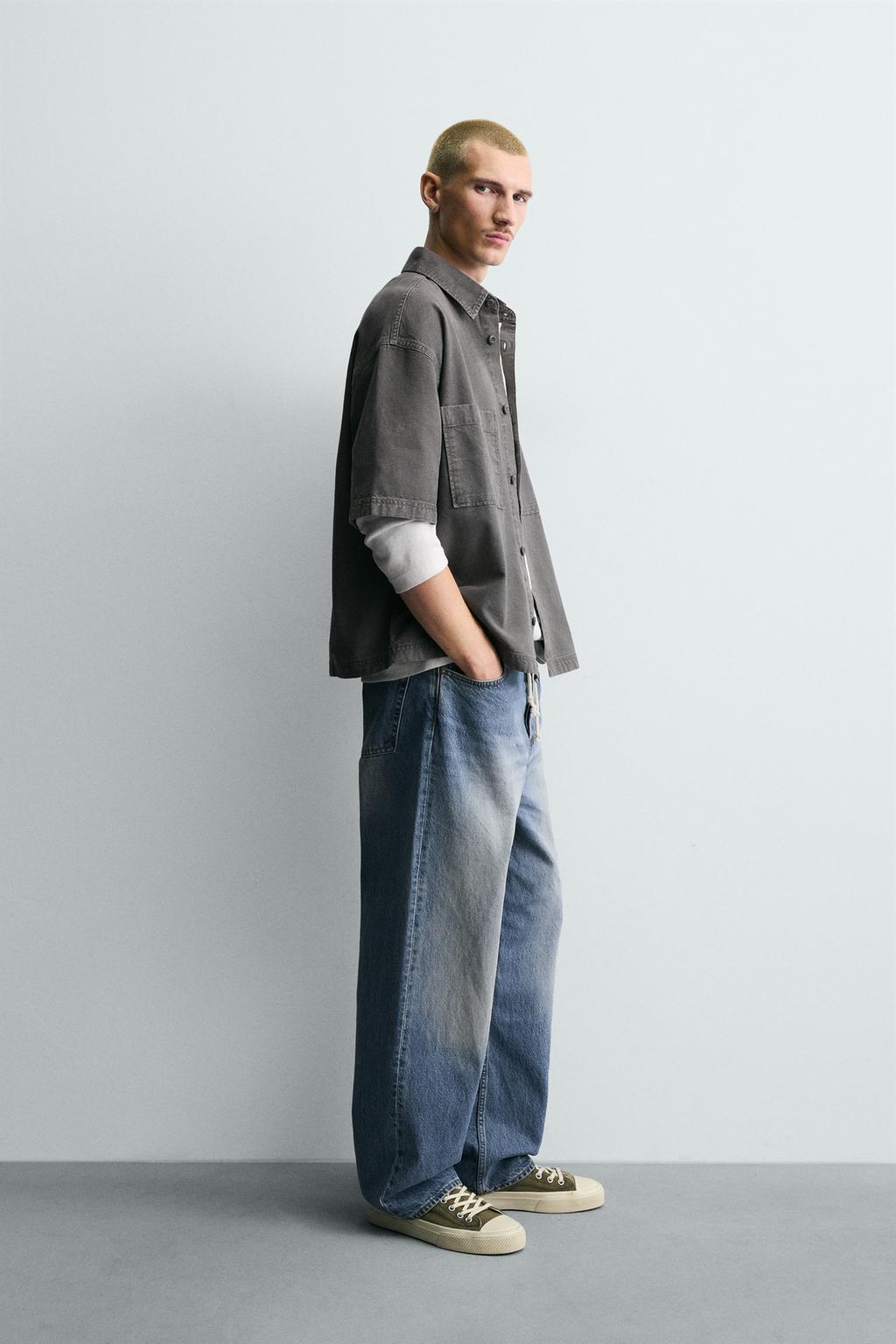 Рубашка с карманами и текстурой