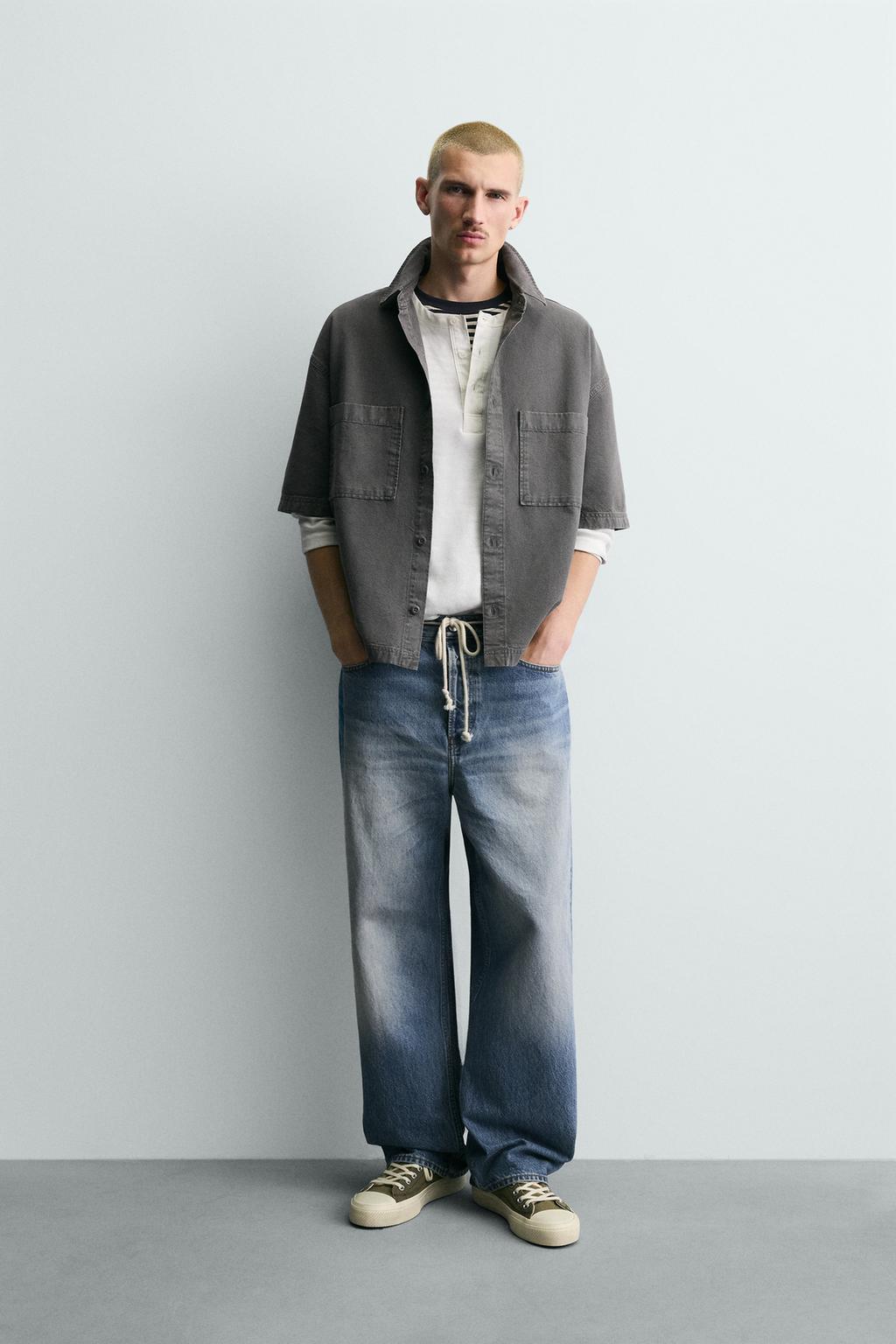 Рубашка с карманами и текстурой