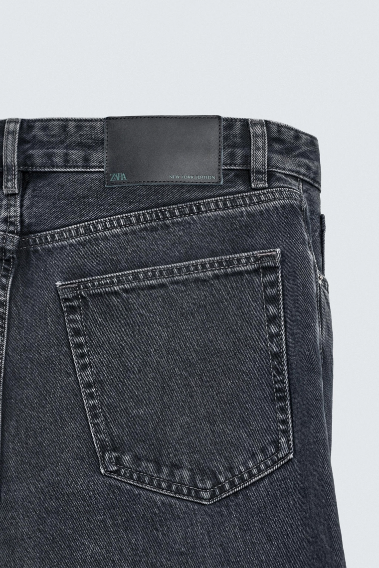 Джинсы limited edition с расклешенной посадкой