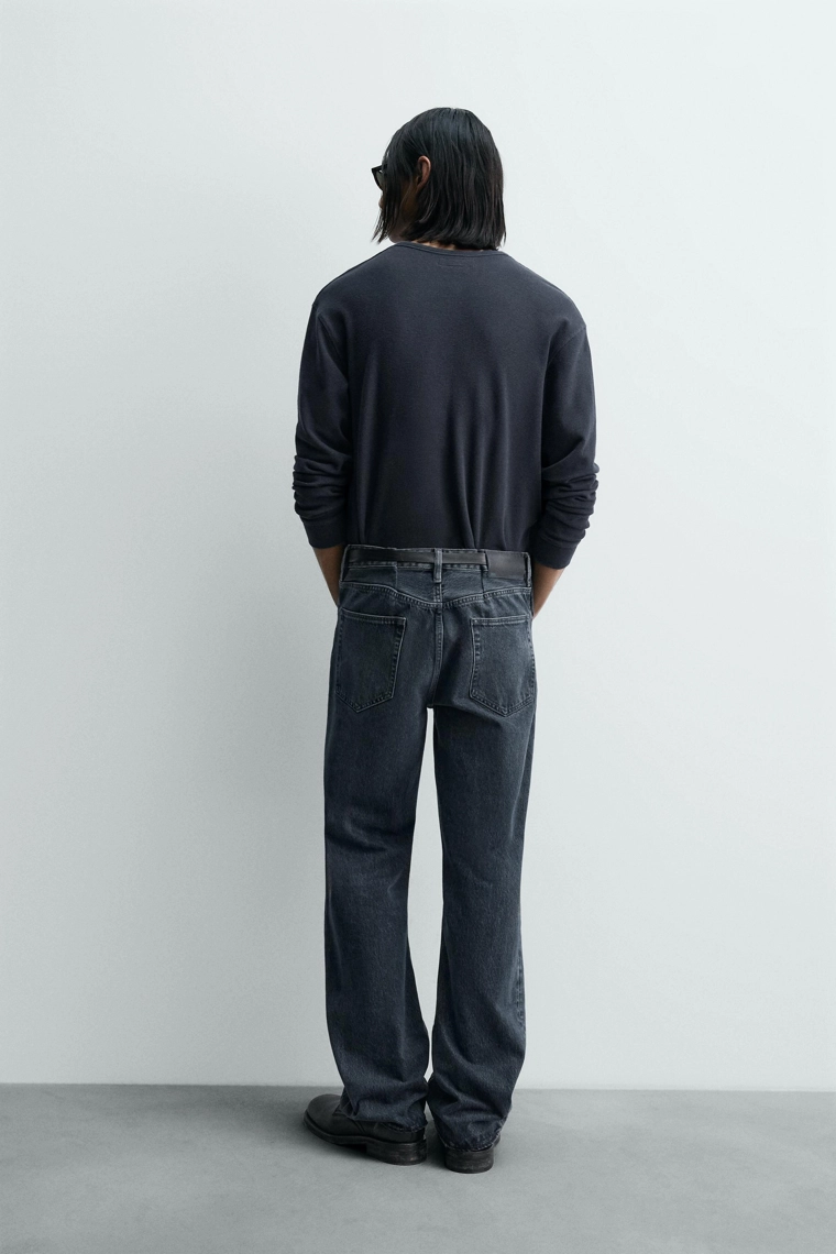 Джинсы limited edition с расклешенной посадкой