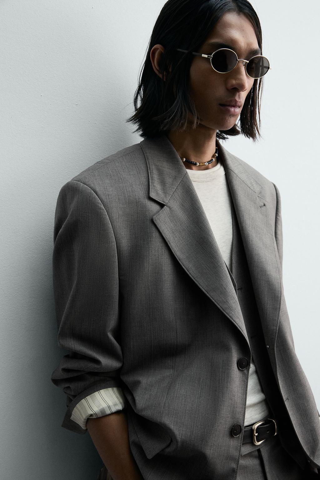 КОСТЮМНЫЙ БЛЕЙЗЕР ИЗ РЕЛЬЕФНОЙ ТКАНИ В ПОЛОСКУ LIMITED EDITION