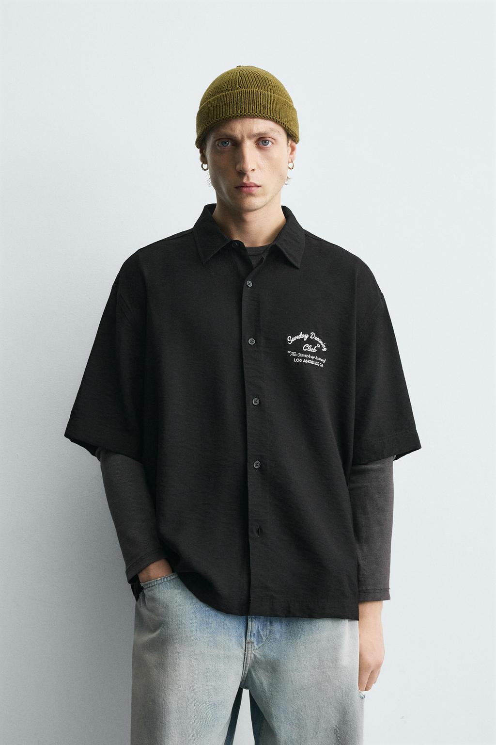 Рубашка с вышивкой и летящими линиями