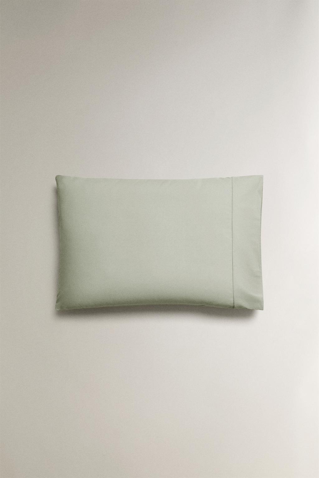 Наволочка из сатина с отделкой (300 нитей)