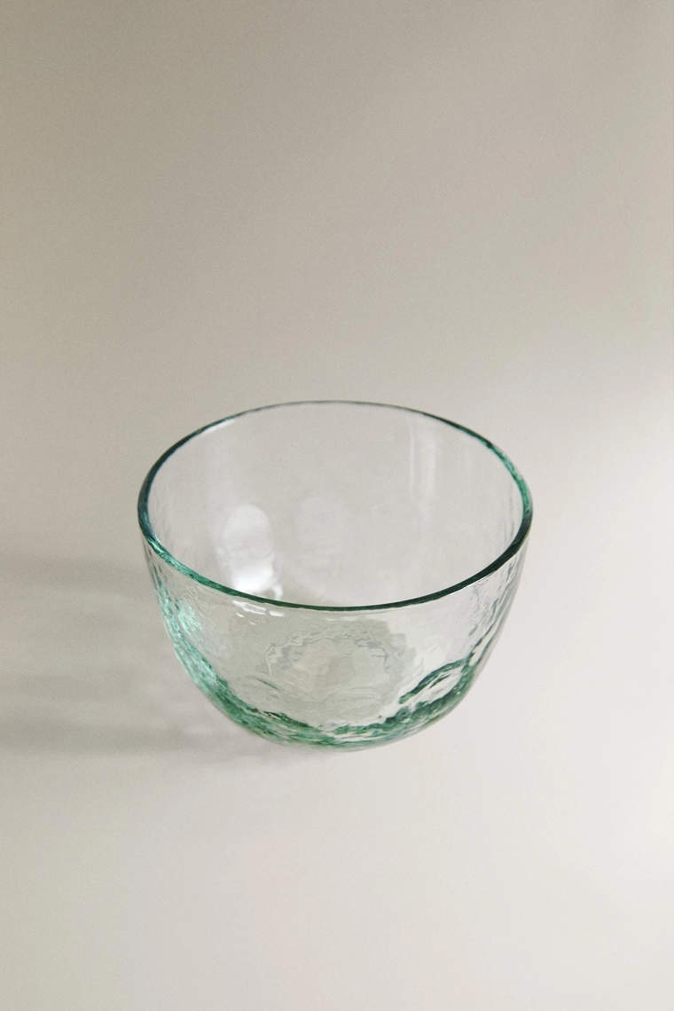 Стеклянная чаша с молотковым эффектом