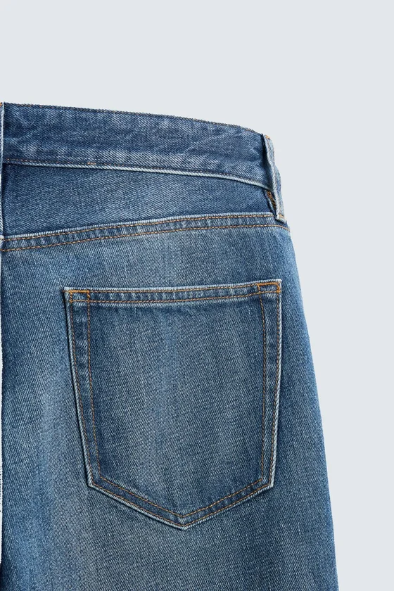 ДЖИНСЫ FLARE FIT С РАЗРЕЗАМИ