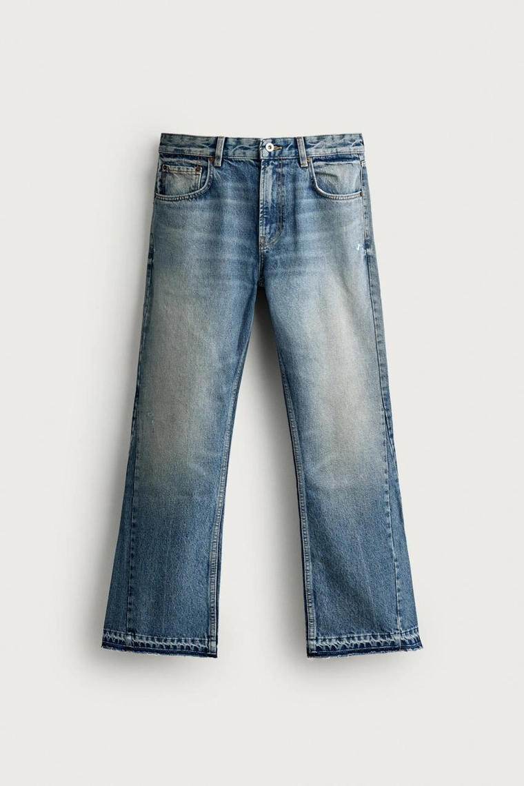 ДЖИНСЫ FLARE FIT С РАЗРЕЗАМИ