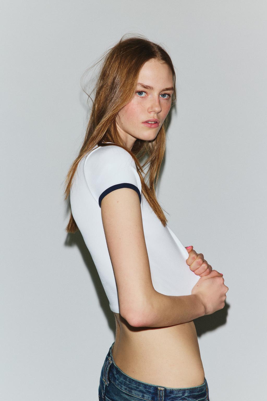 ФУТБОЛКА С КОНТРАСТНЫМИ КРОМКАМИ