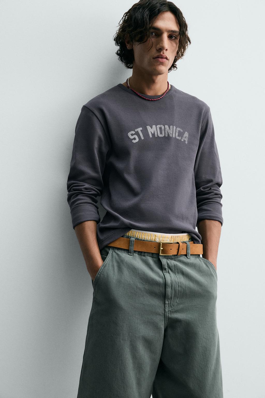 ФУТБОЛКА В РУБЧИК С ПРИНТАМИ И ЭФФЕКТОМ ПОТЕРТОСТИ