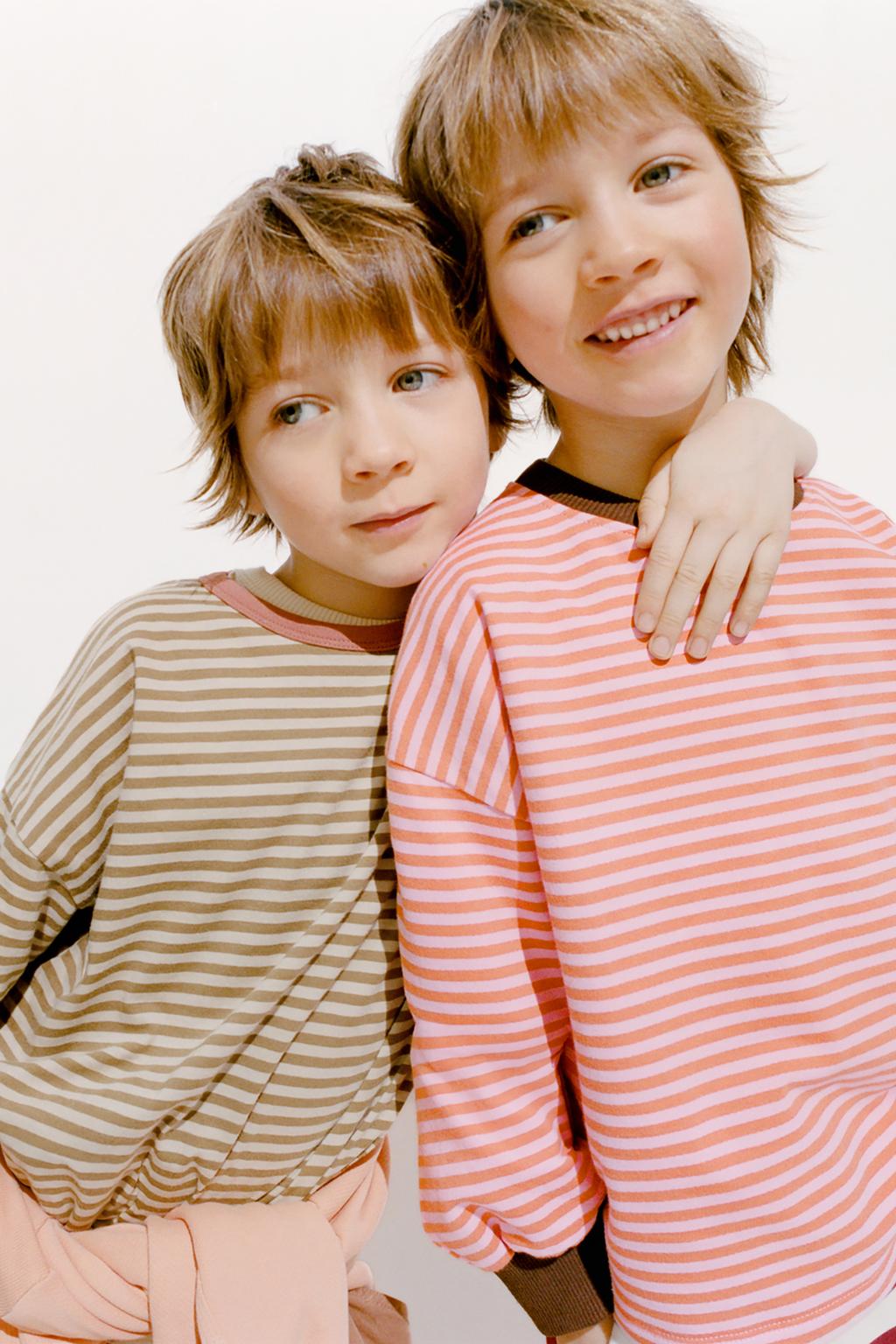 ZARA TIMELESS - ФУТБОЛКА В ПОЛОСКУ С КОНТРАСТНЫМ ВОРОТНИКОМ