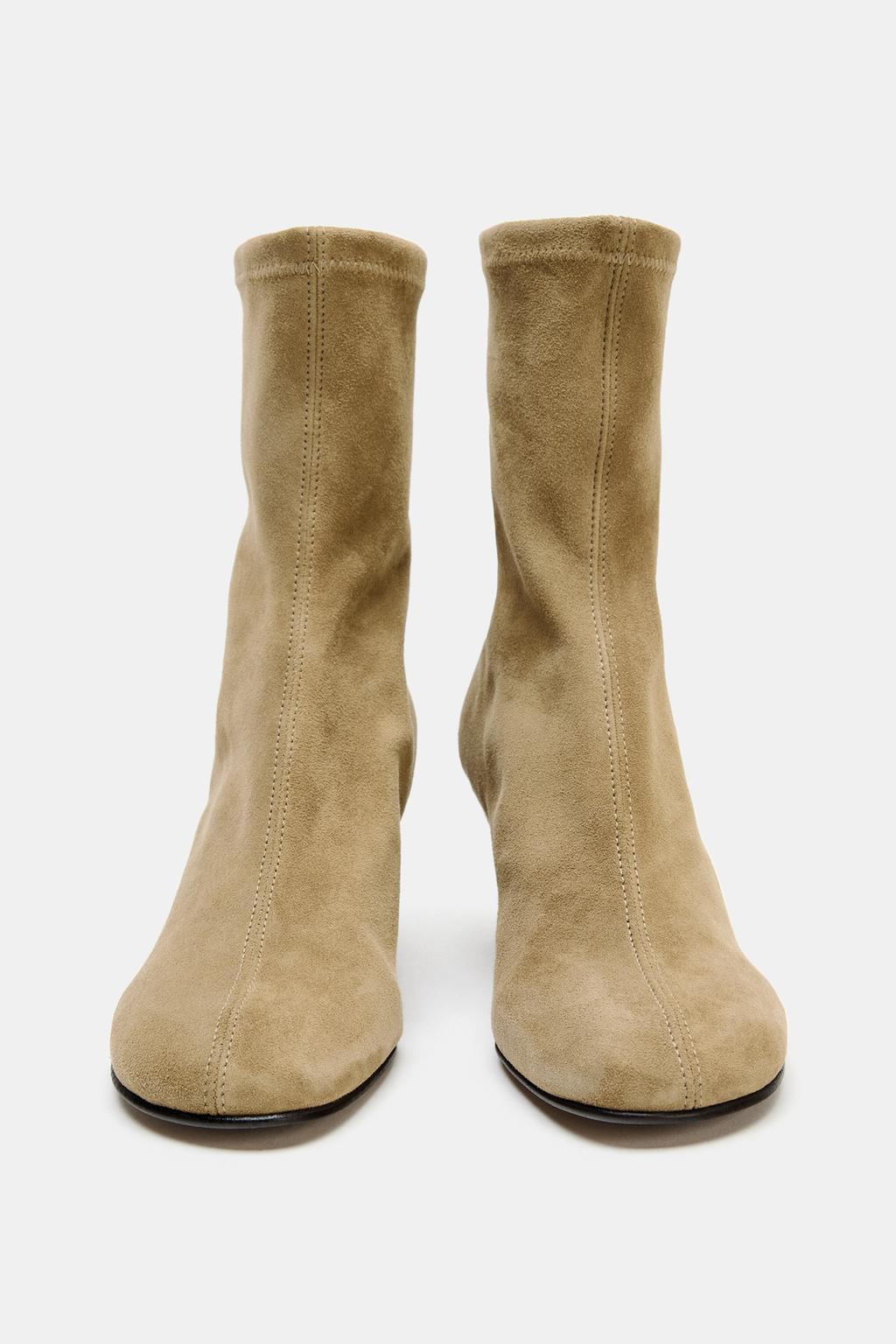 ЗАМШЕВЫЕ БОТИЛЬОНЫ НА ТАНКЕТКЕ