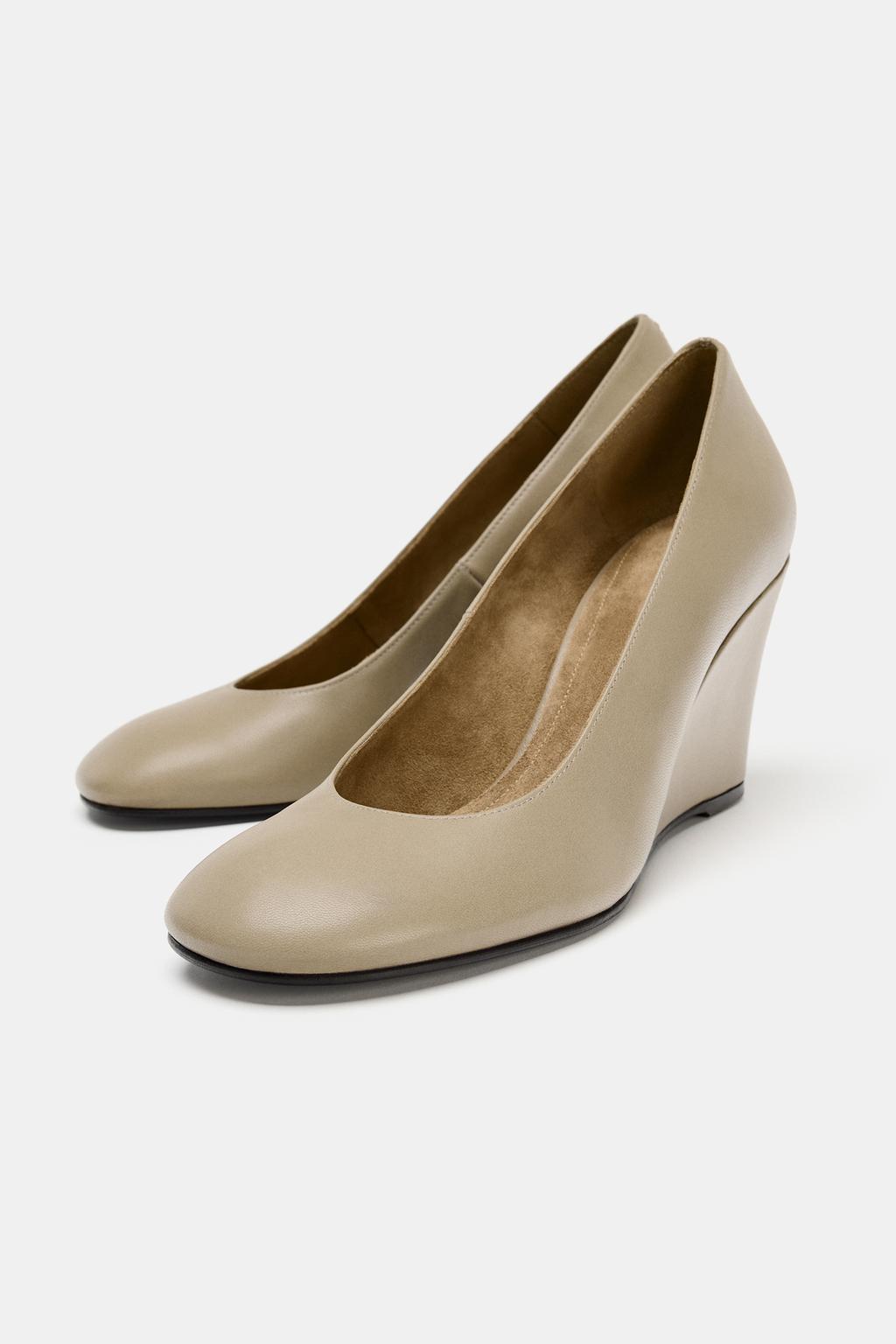 КОЖАНЫЕ ТУФЛИ НА ТАНКЕТКЕ