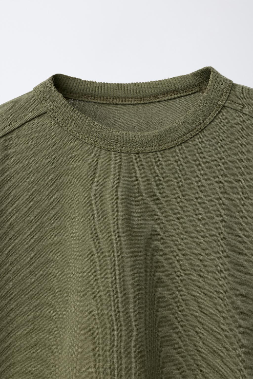 КОМПЛЕКТ ИЗ ФУТБОЛКИ И БРЮК С ДЕКОРАТИВНЫМИ ШВАМИ HEAVY WEIGHT