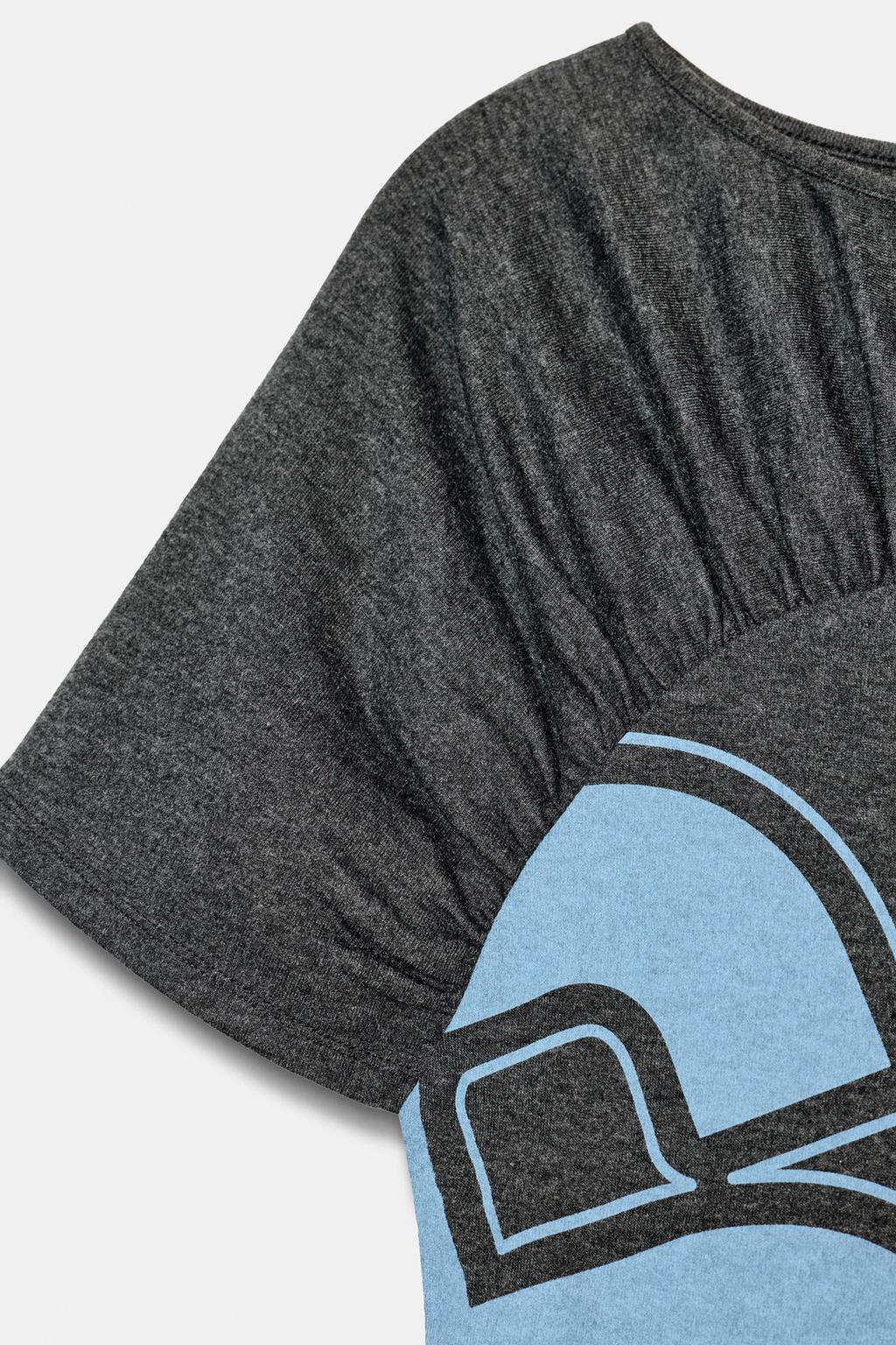 ФУТБОЛКА С НОМЕРОМ И СБОРКАМИ