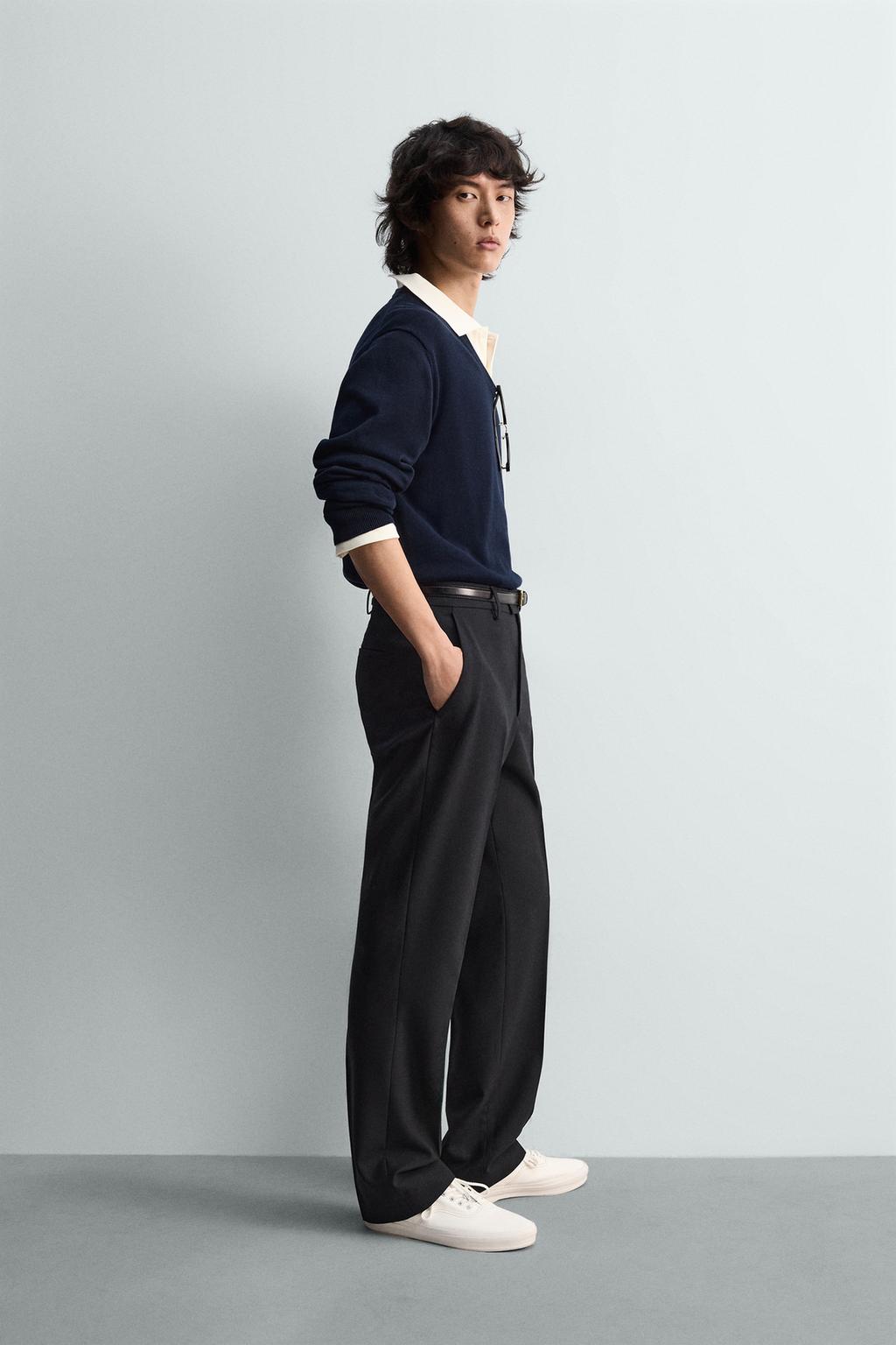 СВИТЕР СВОБОДНОГО КРОЯ С V-ОБРАЗНЫМ ВЫРЕЗОМ