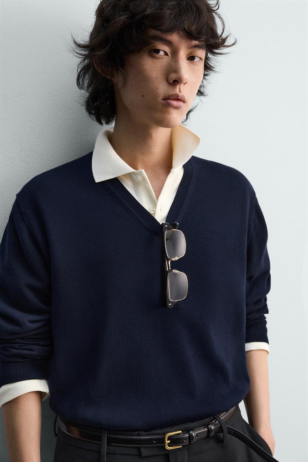 СВИТЕР СВОБОДНОГО КРОЯ С V-ОБРАЗНЫМ ВЫРЕЗОМ