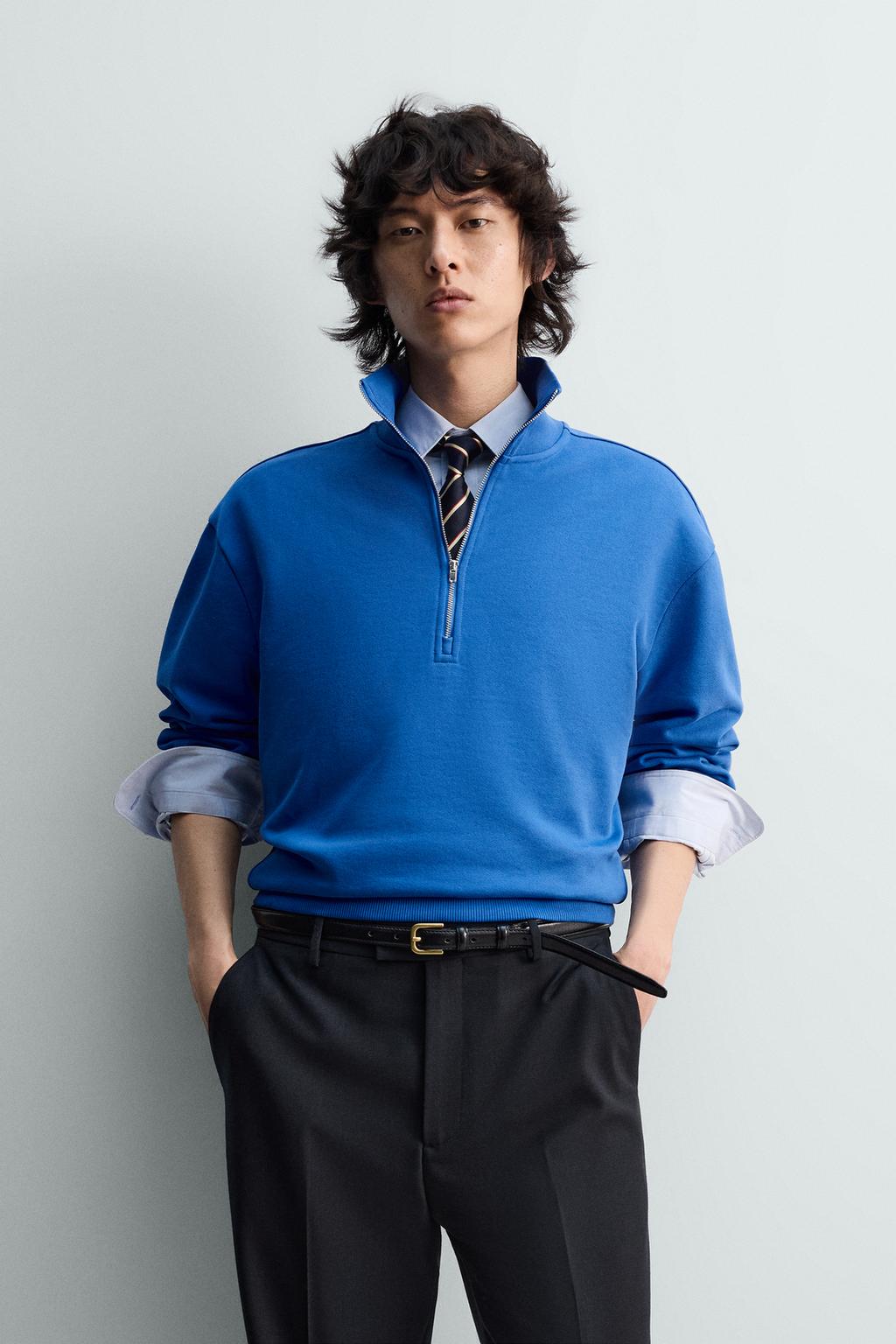 ТОЛСТОВКА КЛАССИЧЕСКОГО КРОЯ С ВОРОТНИКОМ НА МОЛНИИ