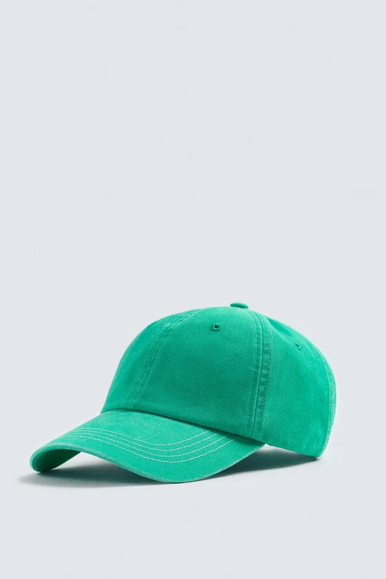 КЕПКА С ЭФФЕКТОМ ПОТЕРТОСТИ LIMITED EDITION