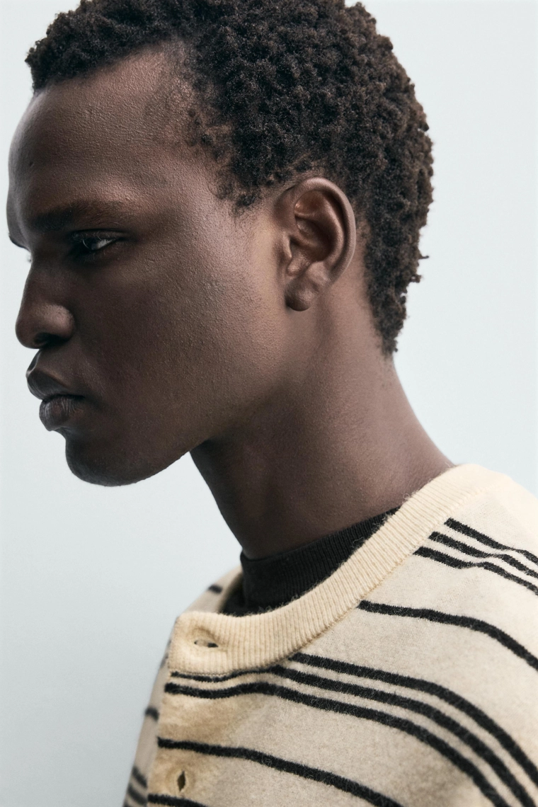 ДЖЕМПЕР В ПОЛОСКУ С ВОРОТНИКОМ НА ПУГОВИЦАХ