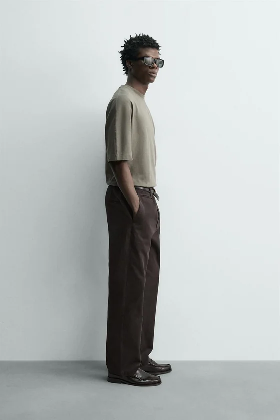 ФУТБОЛКА REGULAR FIT С ЭФФЕКТОМ ПОТЕРТОСТИ
