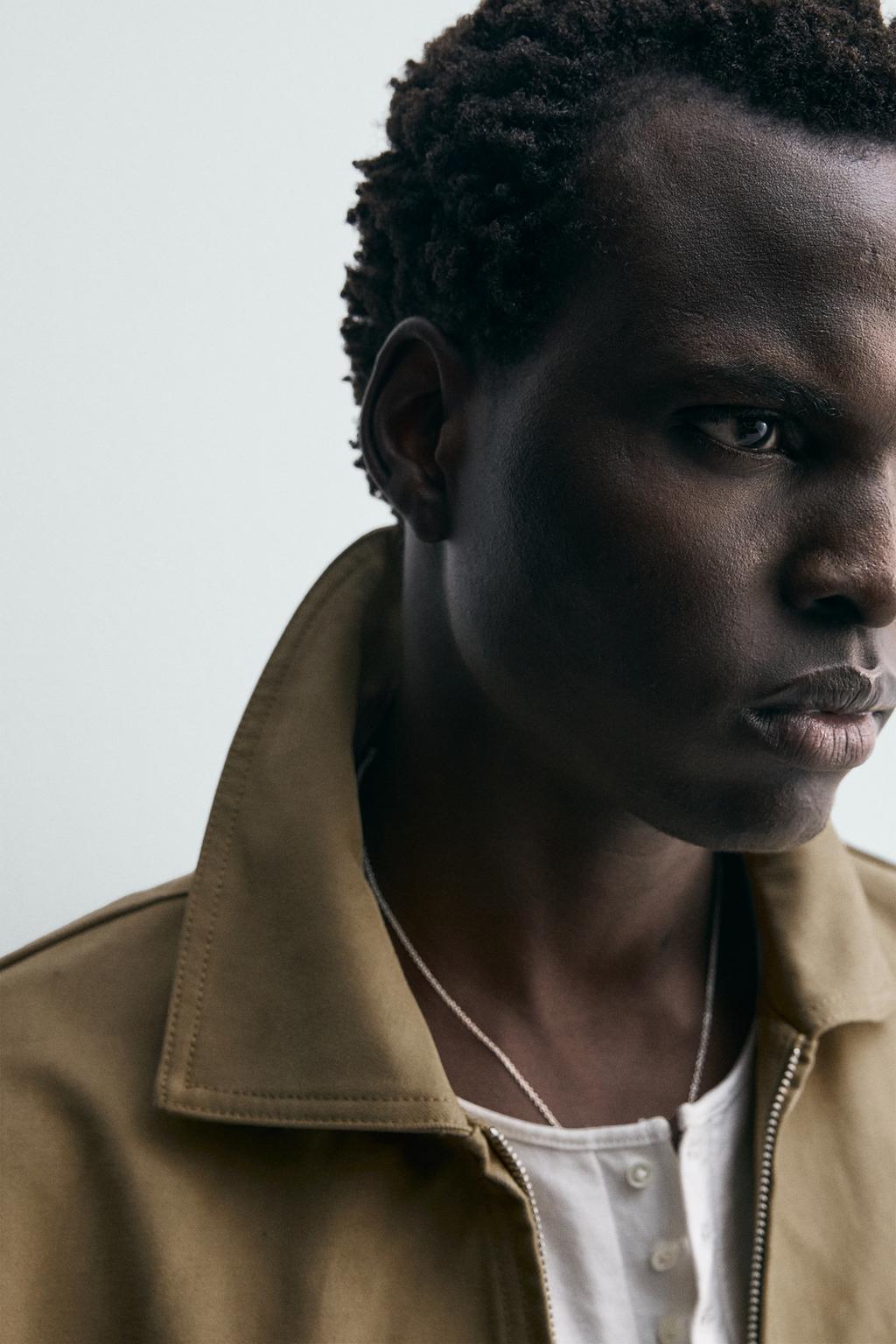 УКОРОЧЕННАЯ КУРТКА