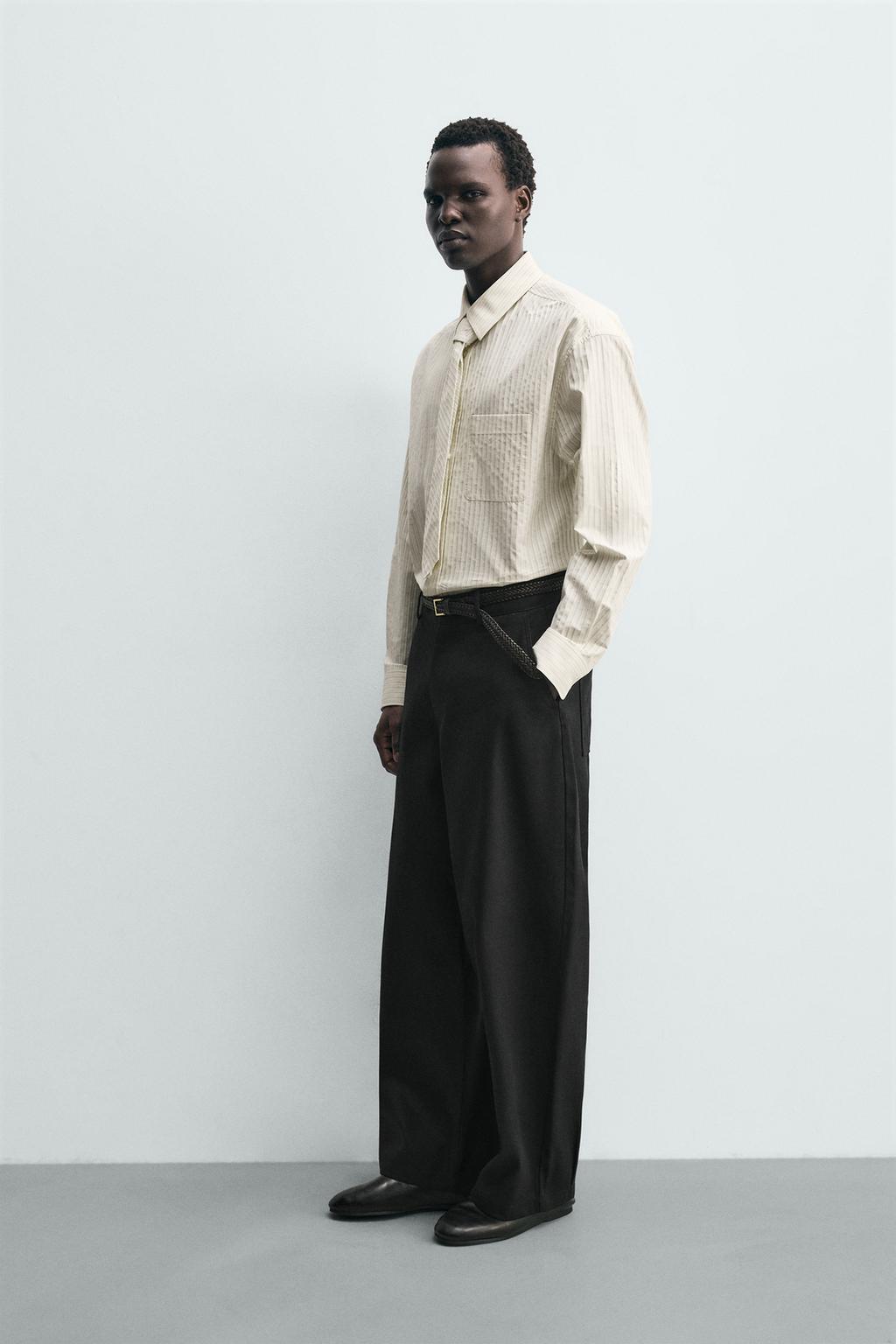 РУБАШКА В ПОЛОСКУ С ГАЛСТУКОМ