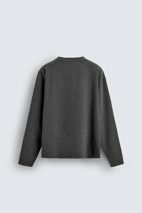 ФУТБОЛКА RELAXED FIT ИЗ РЕЛЬЕФНОЙ ТКАНИ