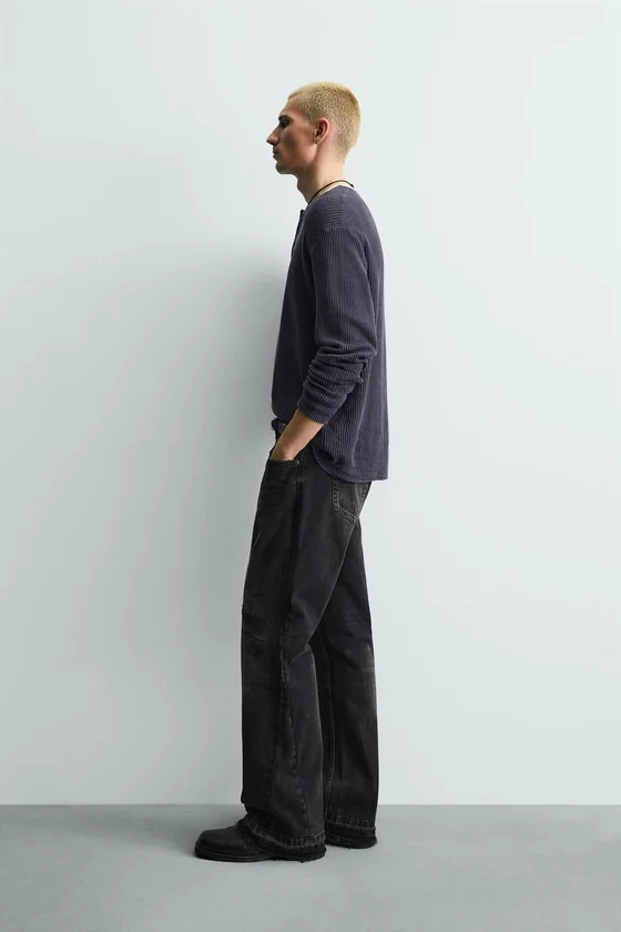 ДЖИНСЫ FLARE FIT С РАЗРЕЗАМИ