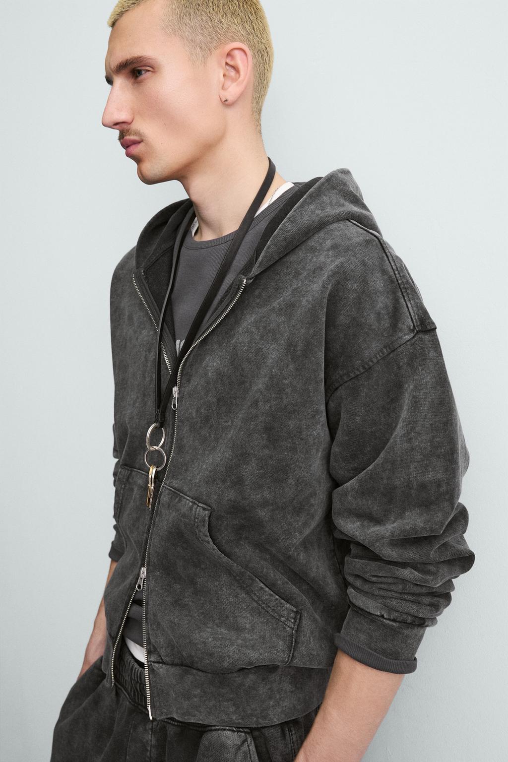 ТОЛСТОВКА С ЭФФЕКТОМ ПОТЕРТОСТИ НА МОЛНИИ С КАПЮШОНОМ