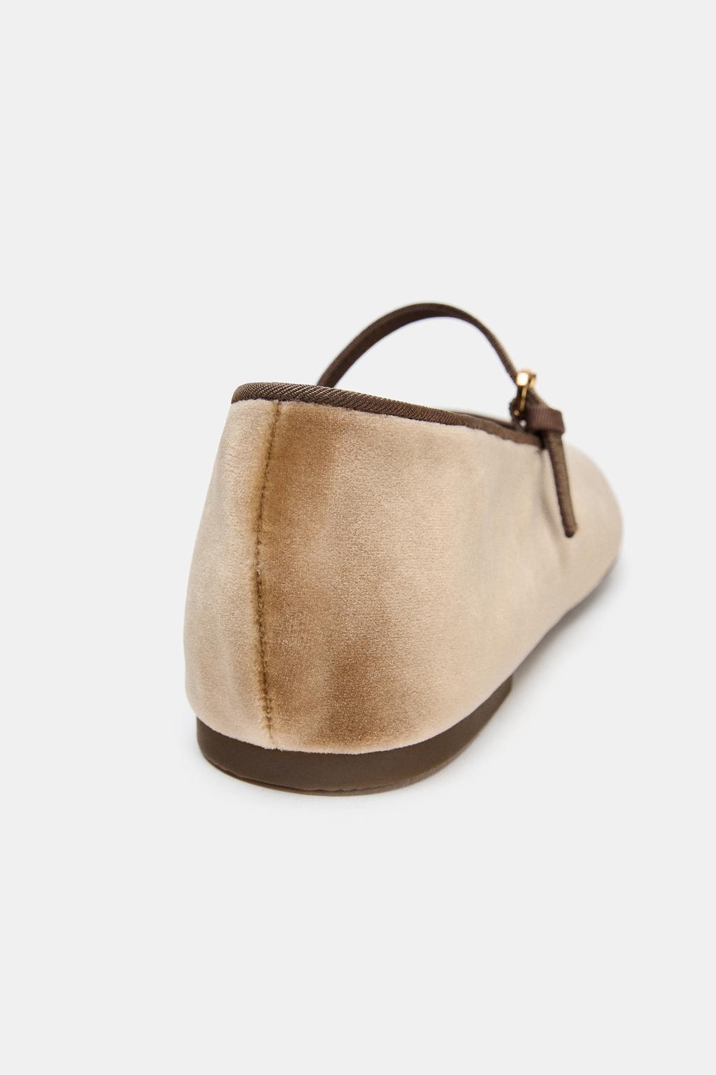 БАЛЕТКИ ИЗ БАРХАТИСТОЙ ТКАНИ