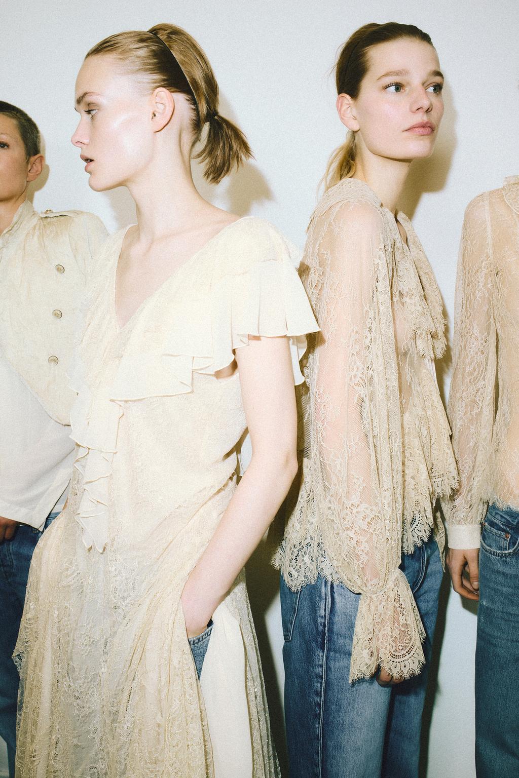 РУБАШКА ИЗ КРУЖЕВА С ВОЛАНАМИ — ZW COLLECTION LIMITED EDITION