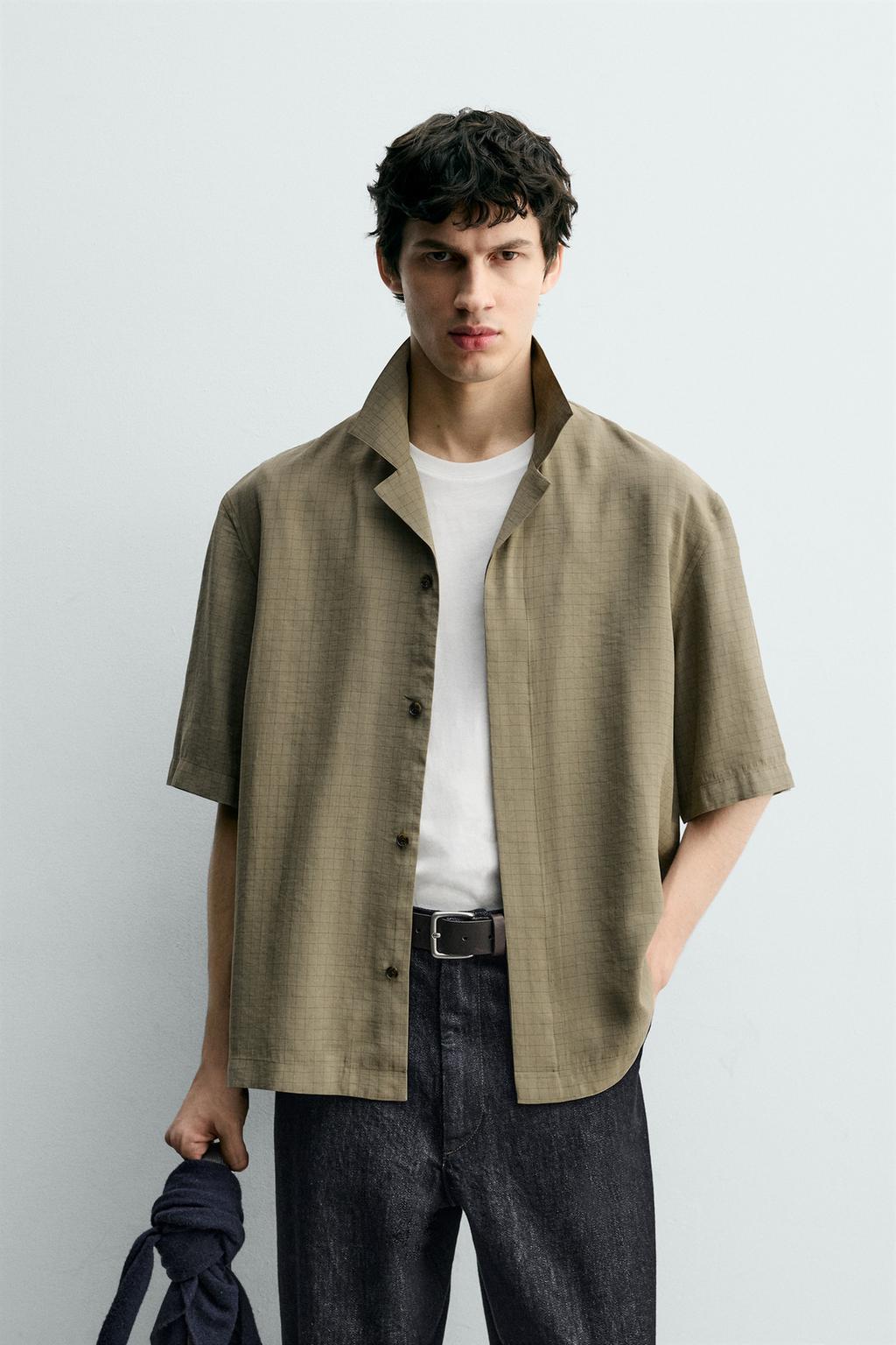 Рубашка в клетку с плавными линиями