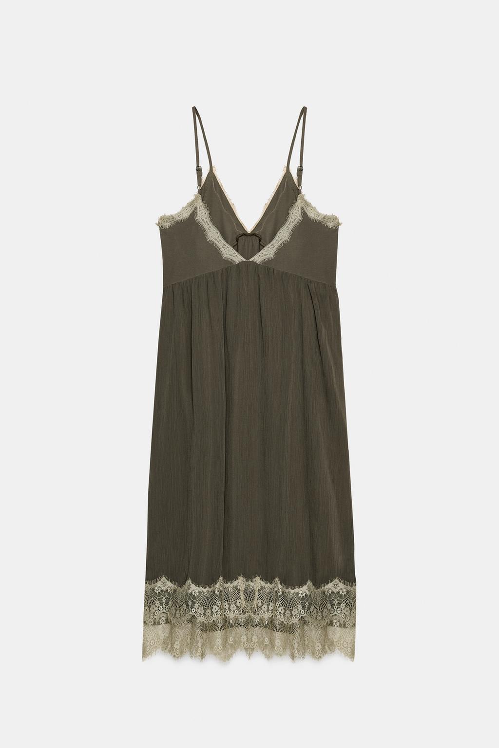 ПЛАТЬЕ В БЕЛЬЕВОМ СТИЛЕ С КРУЖЕВОМ